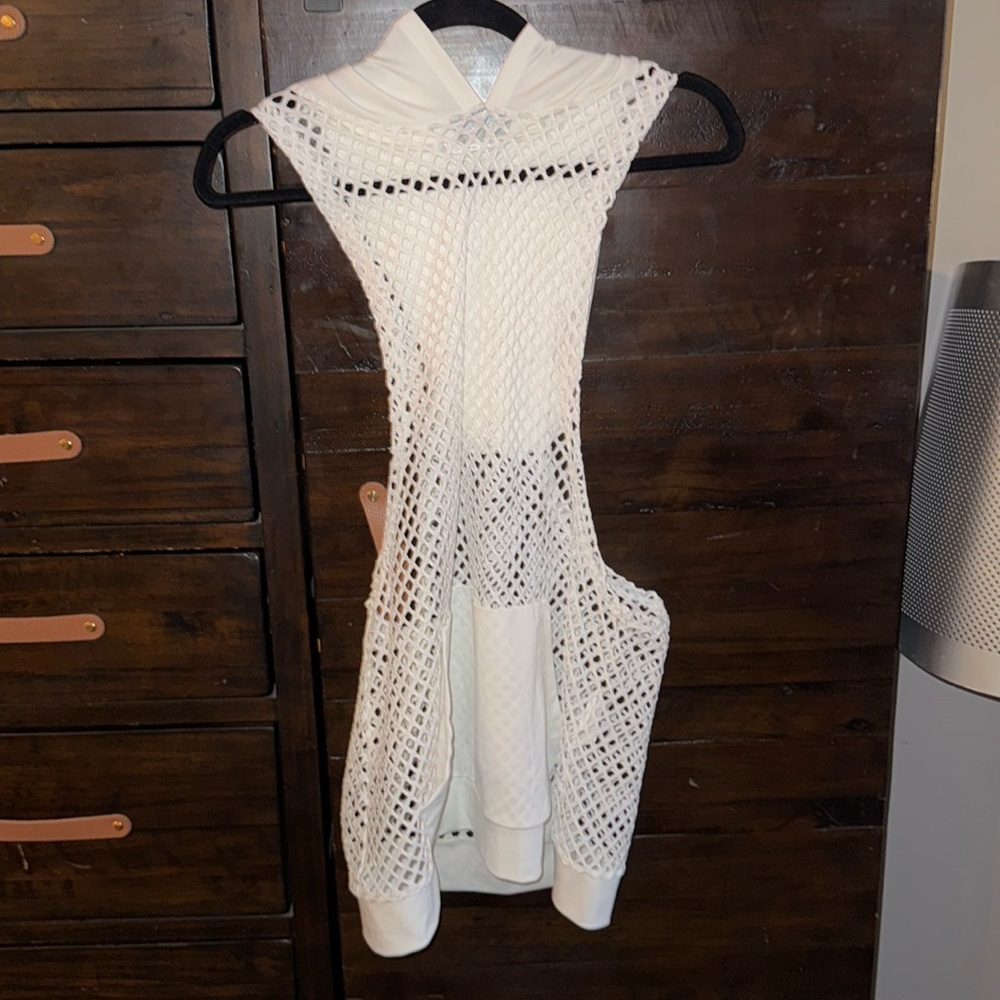 Sexy men’s sheer fishnet, white hooded tank top with pocket - Picture 4 of 9